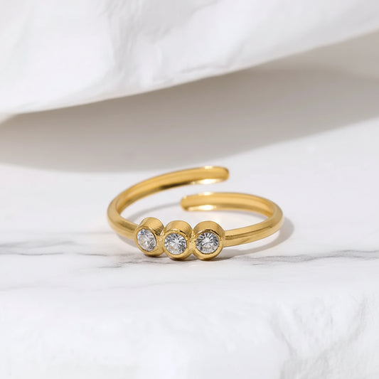 Levkadia Ring