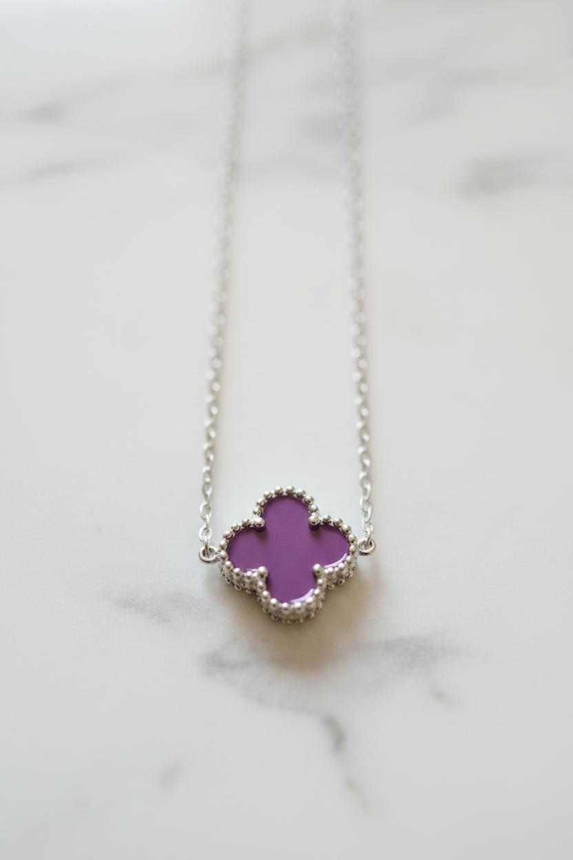 Pigi Necklace