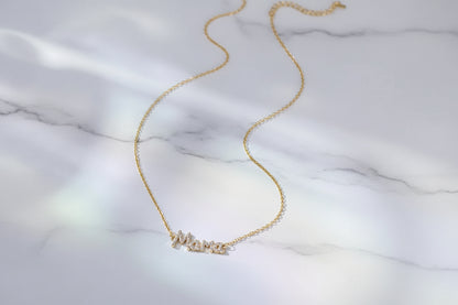 Mama Necklace