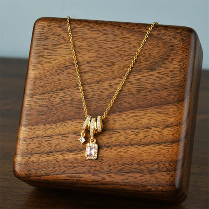 Artemida Necklace