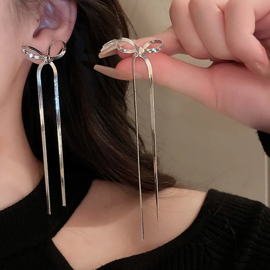 Vynelle Earrings