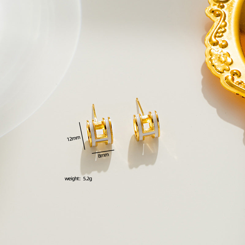H letter earring studs