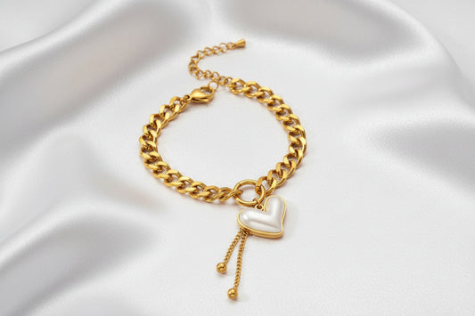Kalvera Bracelet