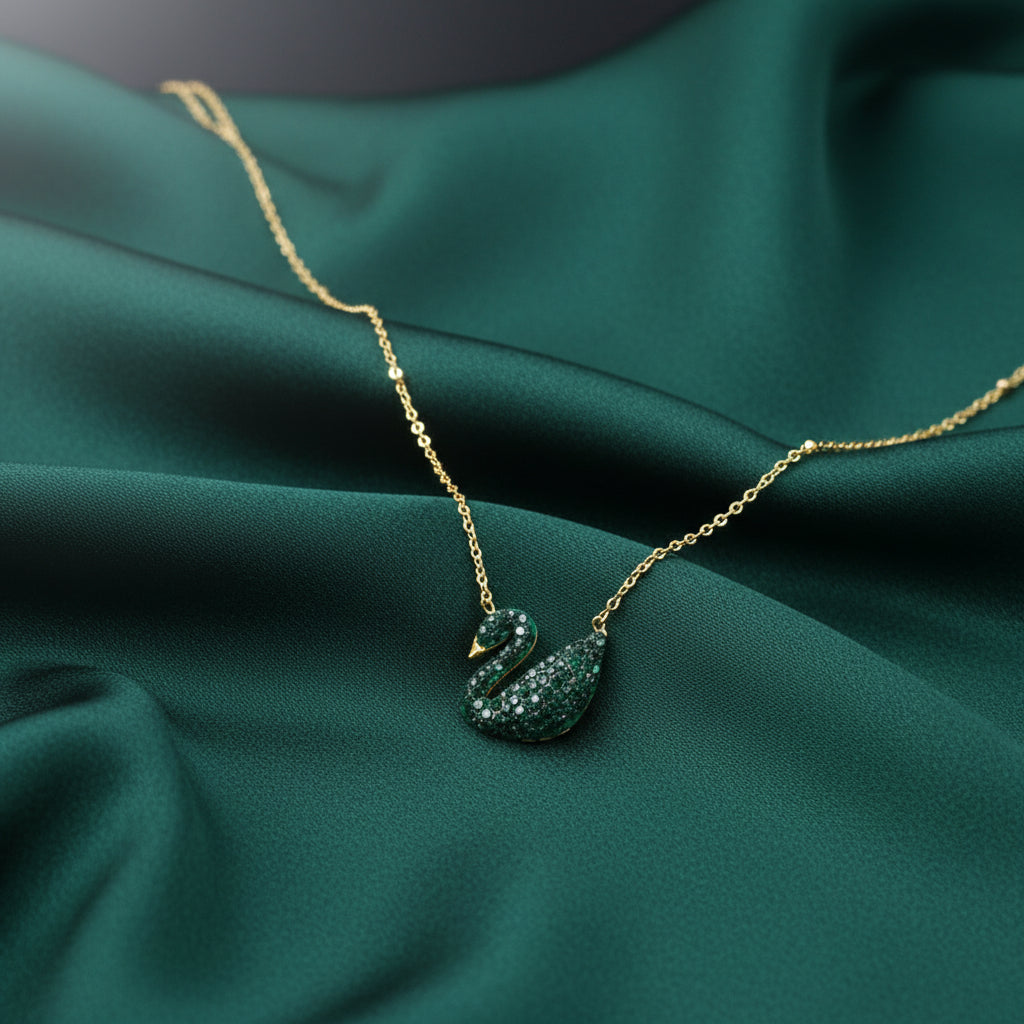 Aven Necklace (Swan)