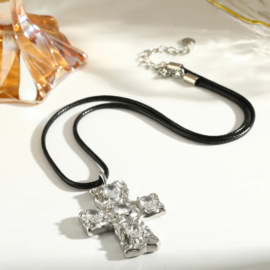 Triumph Necklace (Cross)