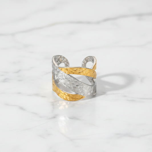 Astriona Ring