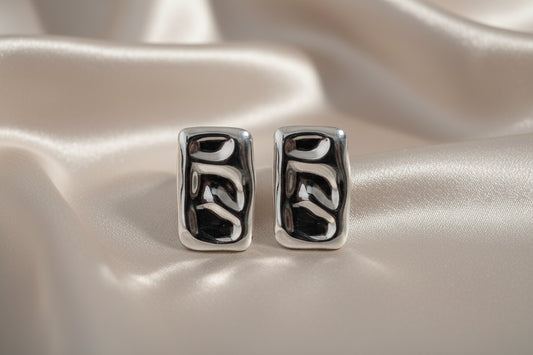 Lyraea Earrings