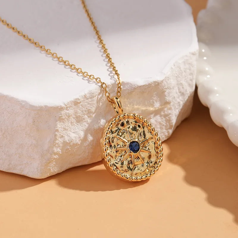 Avgino Necklace