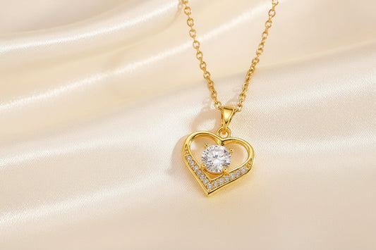 Kentia Necklace