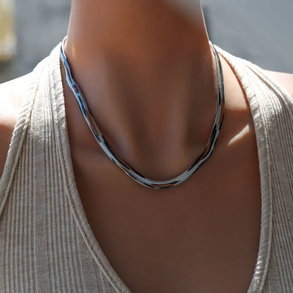 Ioli Necklace