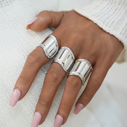 Ammelina Ring