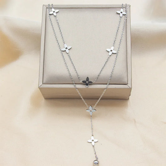 Thessa Necklace