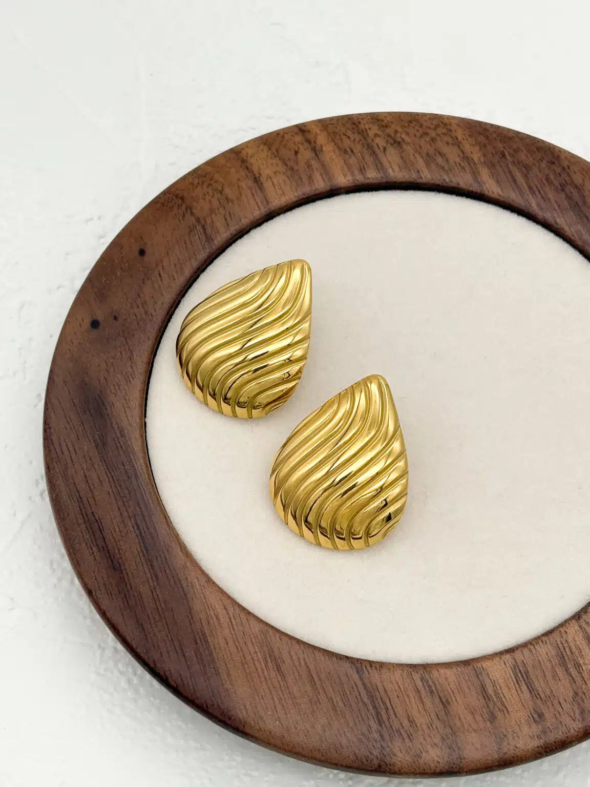 Ava Statement earrings