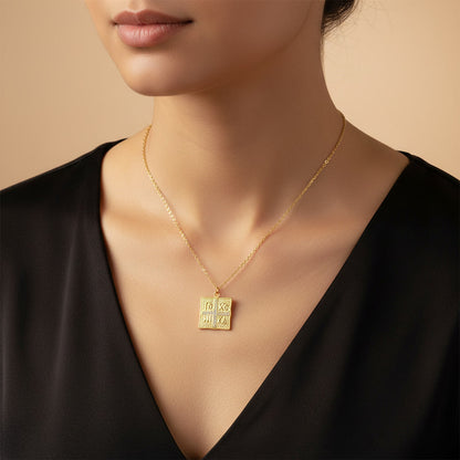 Myro Necklace