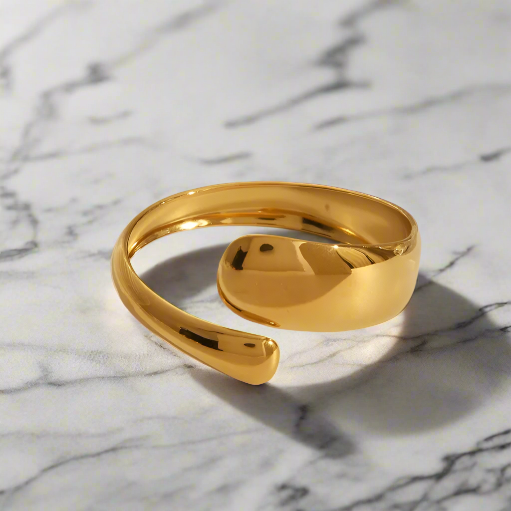 Twist Bracelet (bangle)