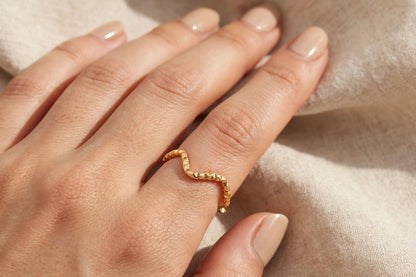 Feggarolousto Ring