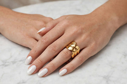 Anamnisi Ring