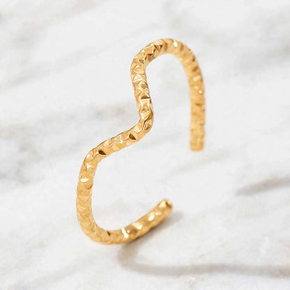Feggarolousto Ring