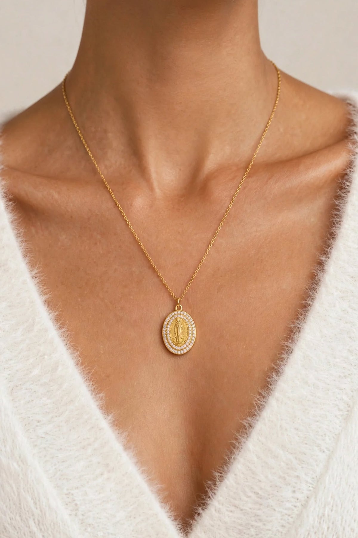 Pisti Necklace