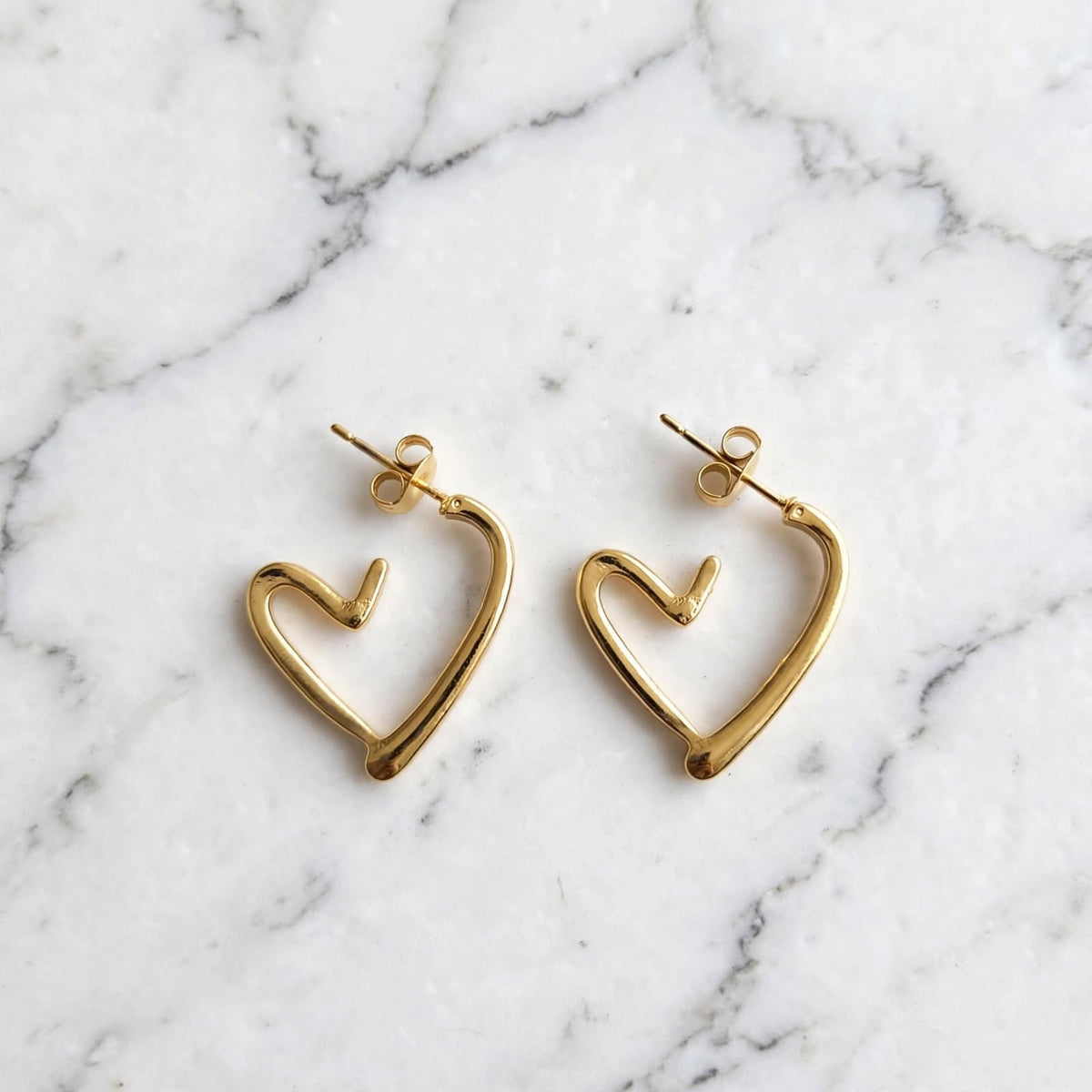 Aelira Earrings