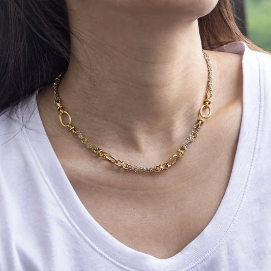 Dixromo Necklace