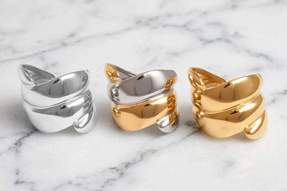 Anamnisi Ring